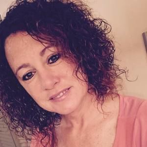 Meet your Posher, Angie